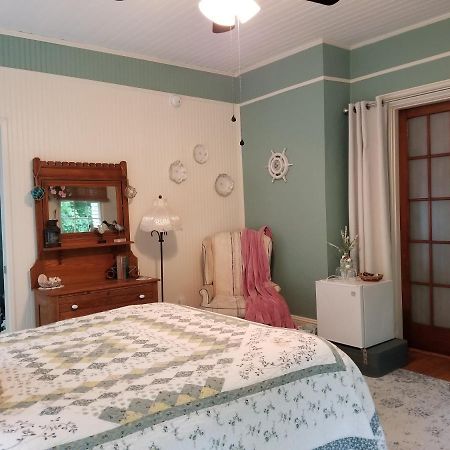 Almost Heaven Bed & Breakfast Waynesville Esterno foto