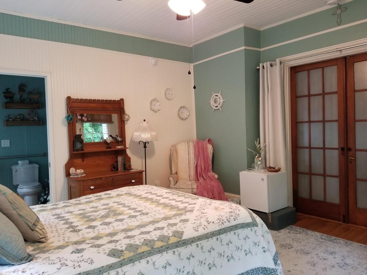 Almost Heaven Bed & Breakfast Waynesville Esterno foto